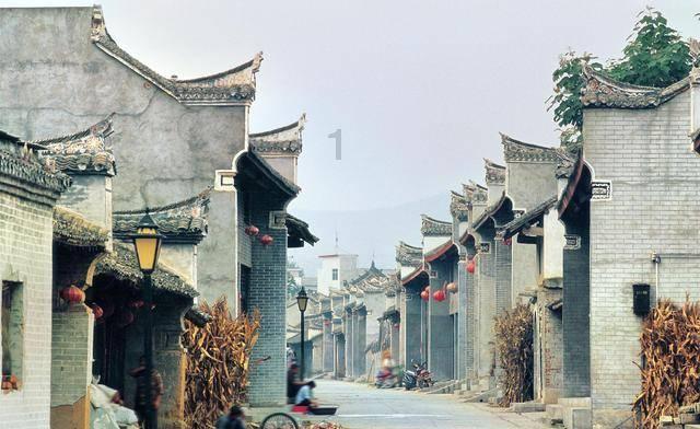 “奇心聚力,瑞战新城” 奇瑞百城联动湖南永瑞4S店盛装开业